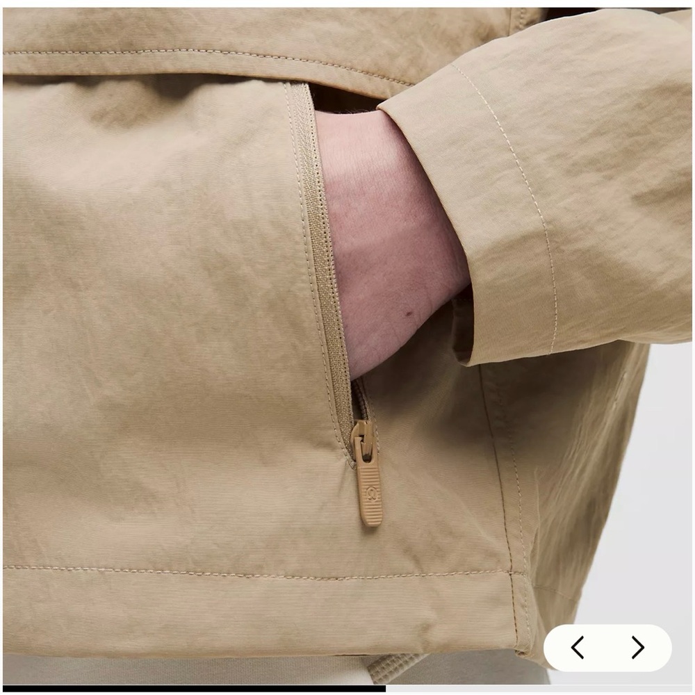 Lululemon Always Effortless Classic Fit Jacket in Sheer Oak Khaki Tan. Worn once - Picture 6 of 9